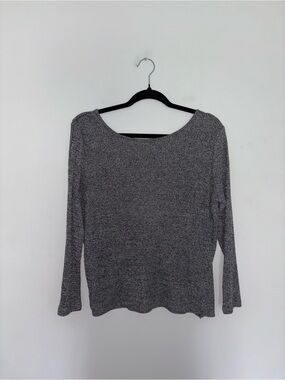 H&M | Gray Twist Back Longsleeve